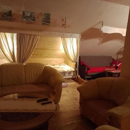 Agrohaczow Za Rzeka Apartament 8-Osobowy Luaran gambar